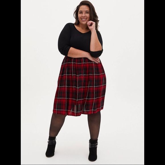 TORRID RED & BLACK PLAID DRESS NWTS!!!!! SIZE 3 - Picture 1 of 5